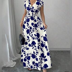 Elegant Blue Floral Maxi Dress xl